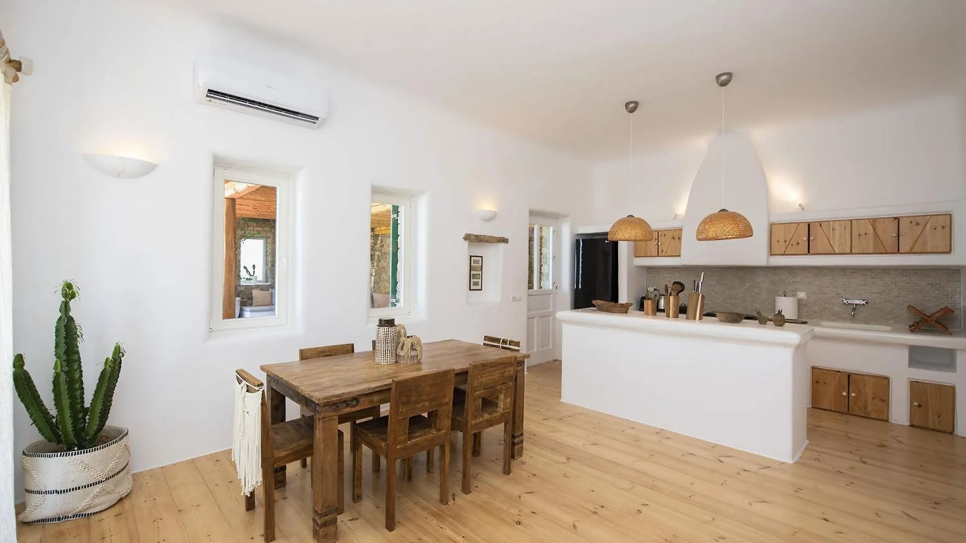 Villa Joy Fanari
