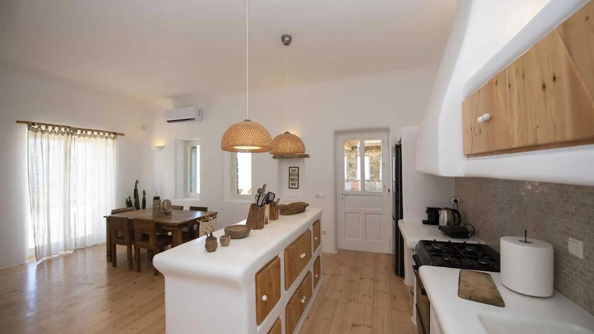 Villa Joy Fanari